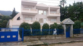 Blue Villa